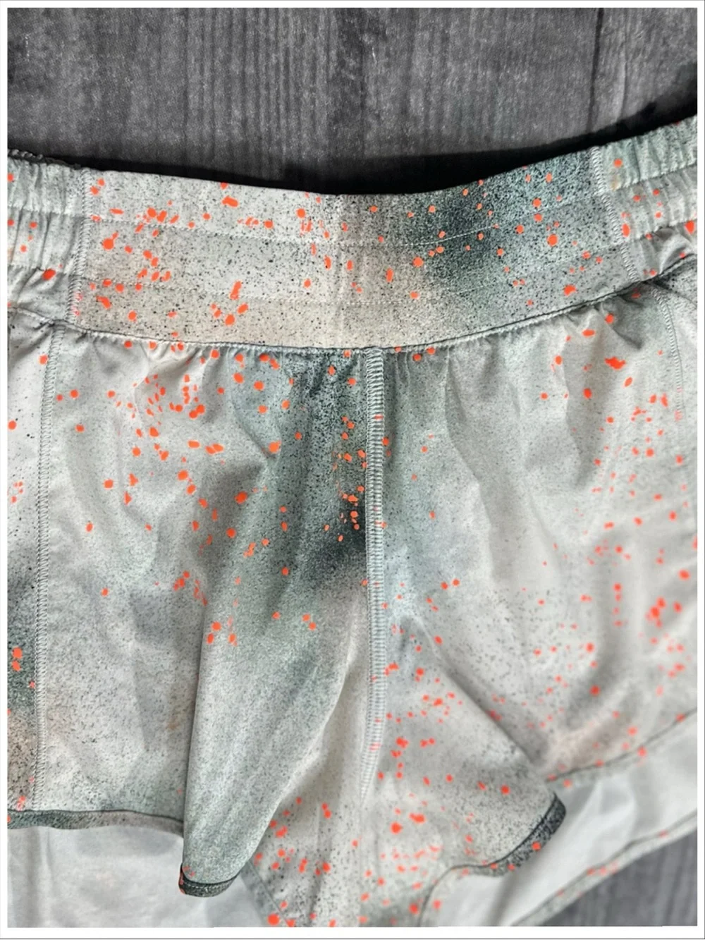 Lululemon Hotty Hot Low-Rise Shorts ~ Size 10 ~ Item #X29